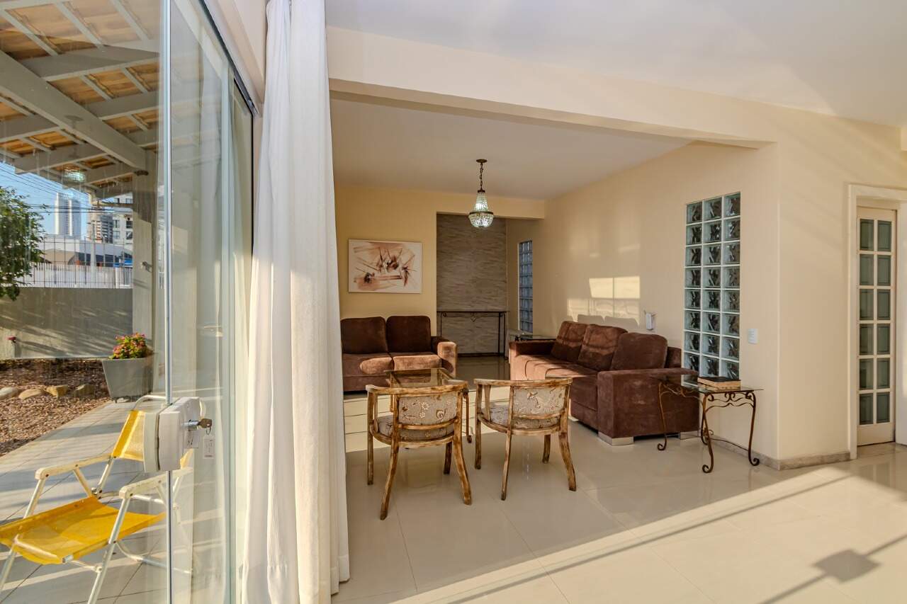 Casa de 3 quartos, 339m² no bairro Fazenda, em Itajaí | Eu Corretor