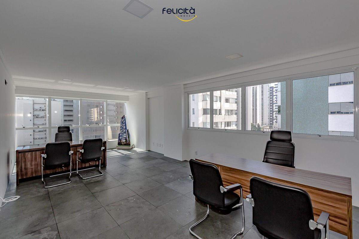 Apartamento de 438m² no bairro Pioneiros, em Balneário Camboriú | Eu Corretor