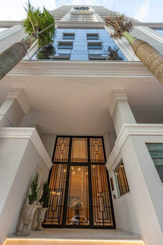 Apartamento de 3 quartos, 130m² no bairro Pioneiros, em Balneário Camboriú | Eu Corretor