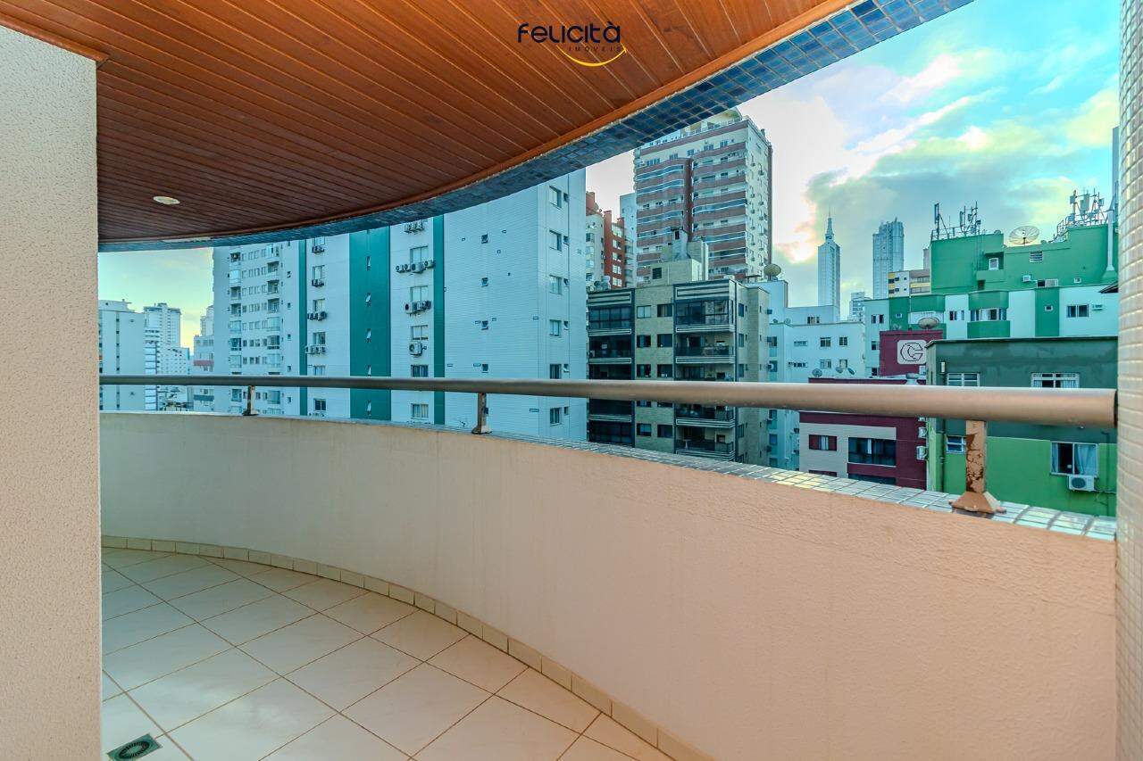 Apartamento de 3 quartos, 148m² no bairro Centro, em Balneário Camboriú | Eu Corretor