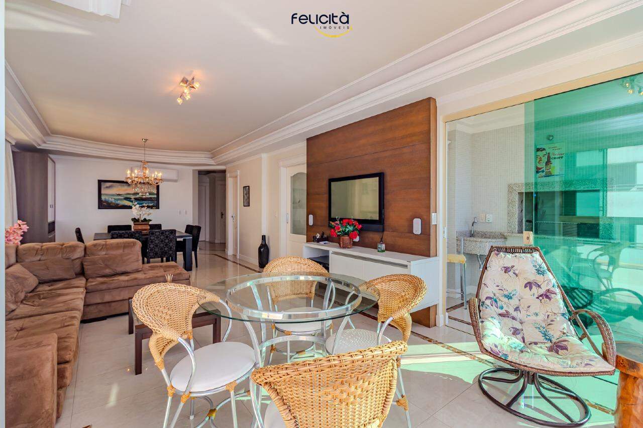 Apartamento de 3 quartos, 178m² no bairro Centro, em Balneário Camboriú | Eu Corretor