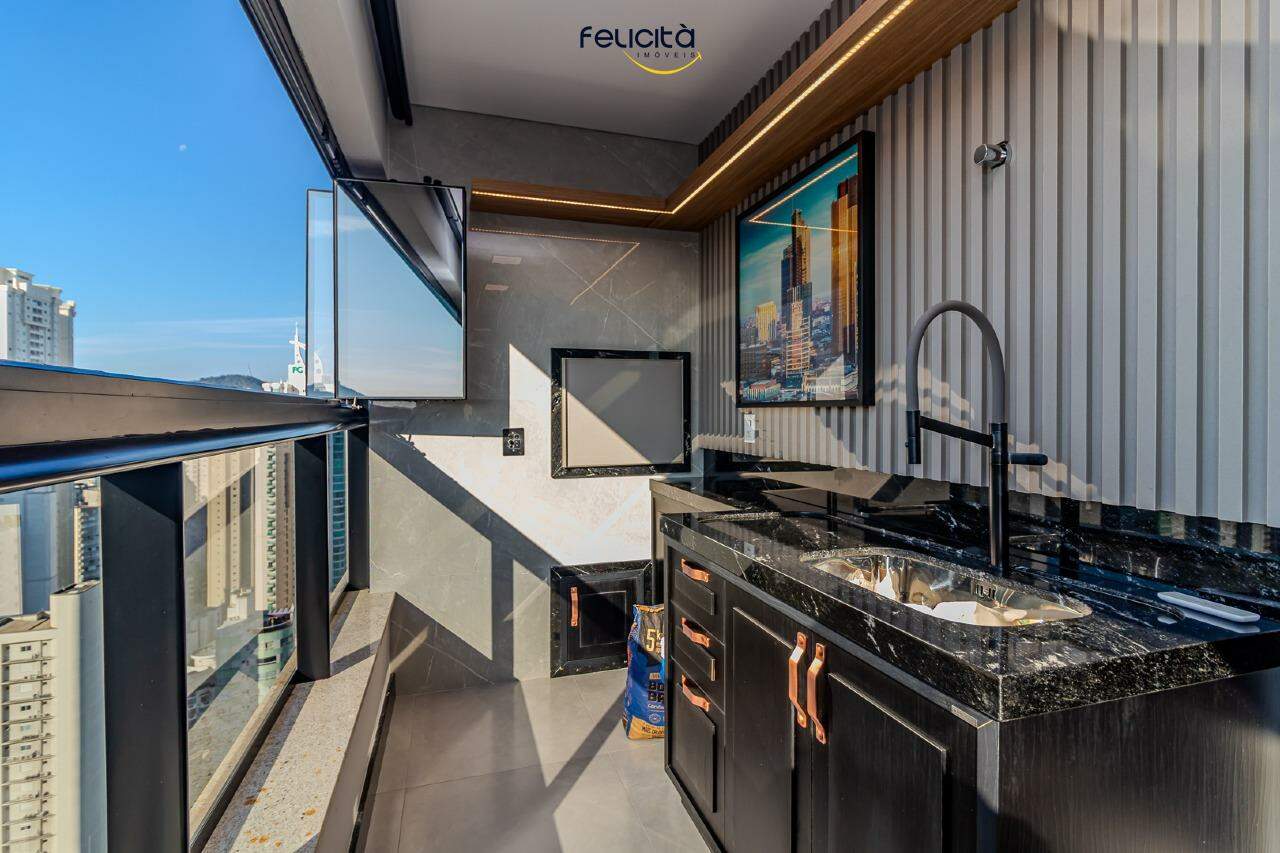 Apartamento de 4 quartos, 150m² no bairro Centro, em Balneário Camboriú | Eu Corretor