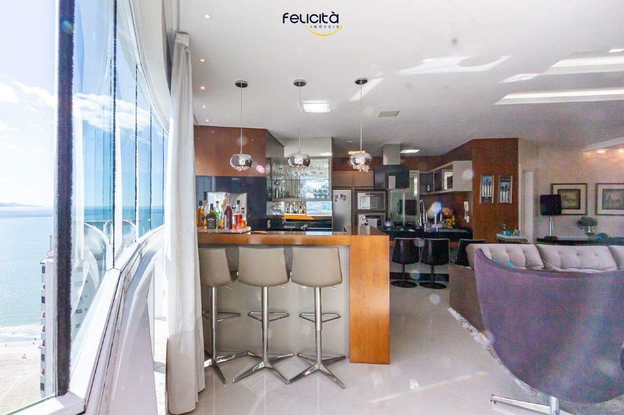 Apartamento de 3 quartos, 133m² no bairro Centro, em Balneário Camboriú | Eu Corretor