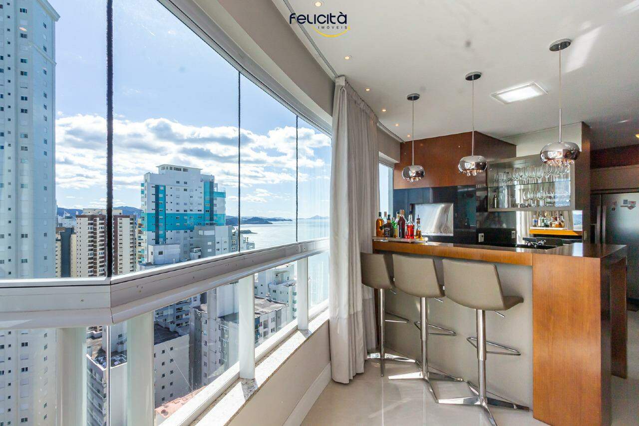 Apartamento de 3 quartos, 133m² no bairro Centro, em Balneário Camboriú | Eu Corretor