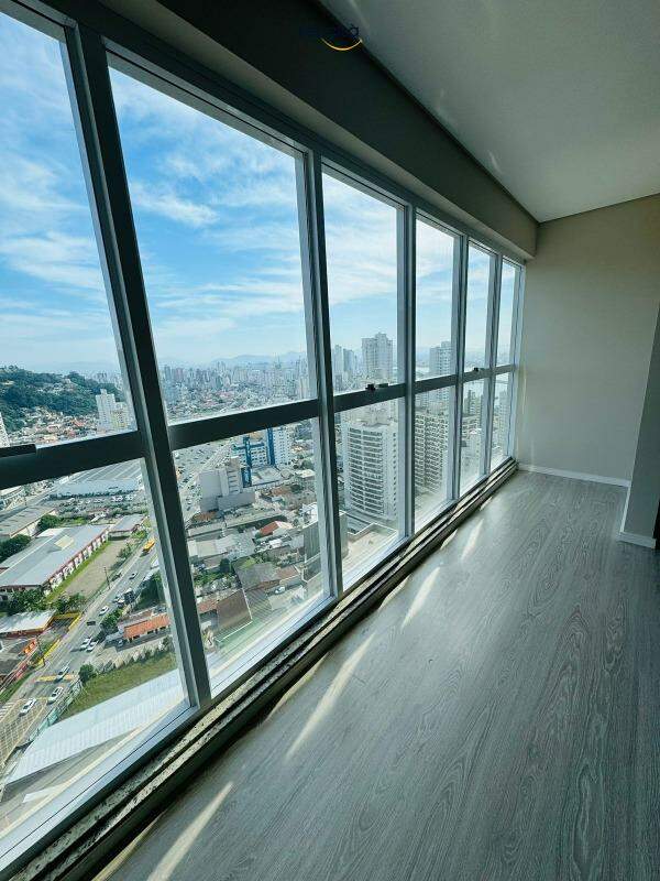 Apartamento de 2 quartos, 79m² no bairro Fazenda, em Itajaí | Eu Corretor