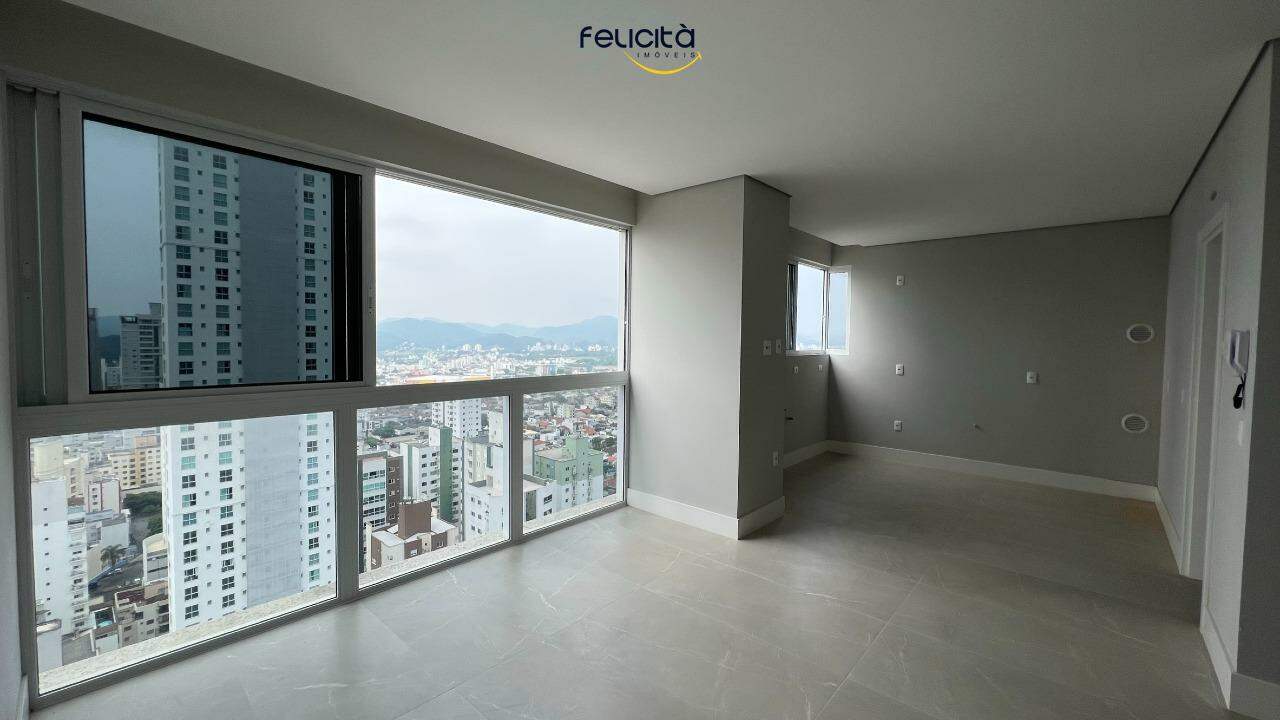 Apartamento de 4 quartos, 144m² no bairro Centro, em Balneário Camboriú | Eu Corretor