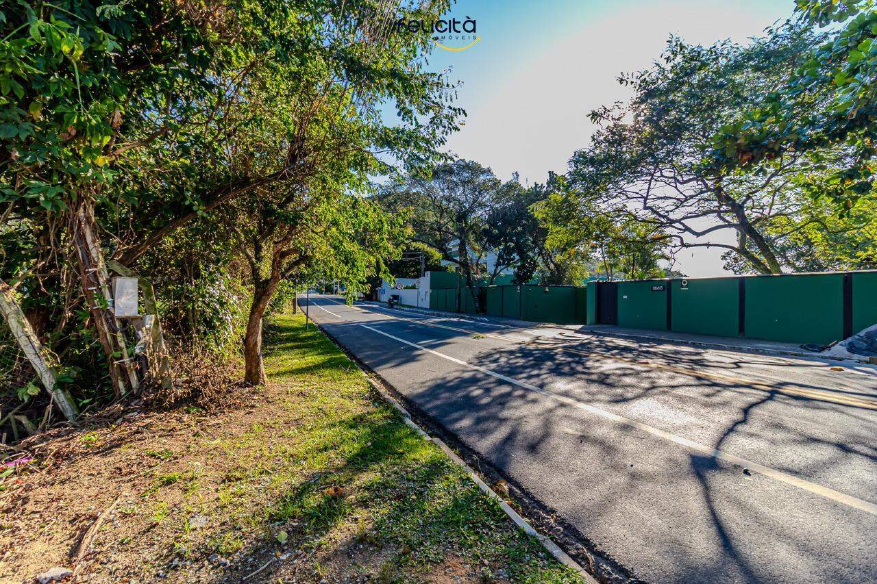 Lote/Terreno de 2905m² no bairro Centro, em Balneário Camboriú | Eu Corretor