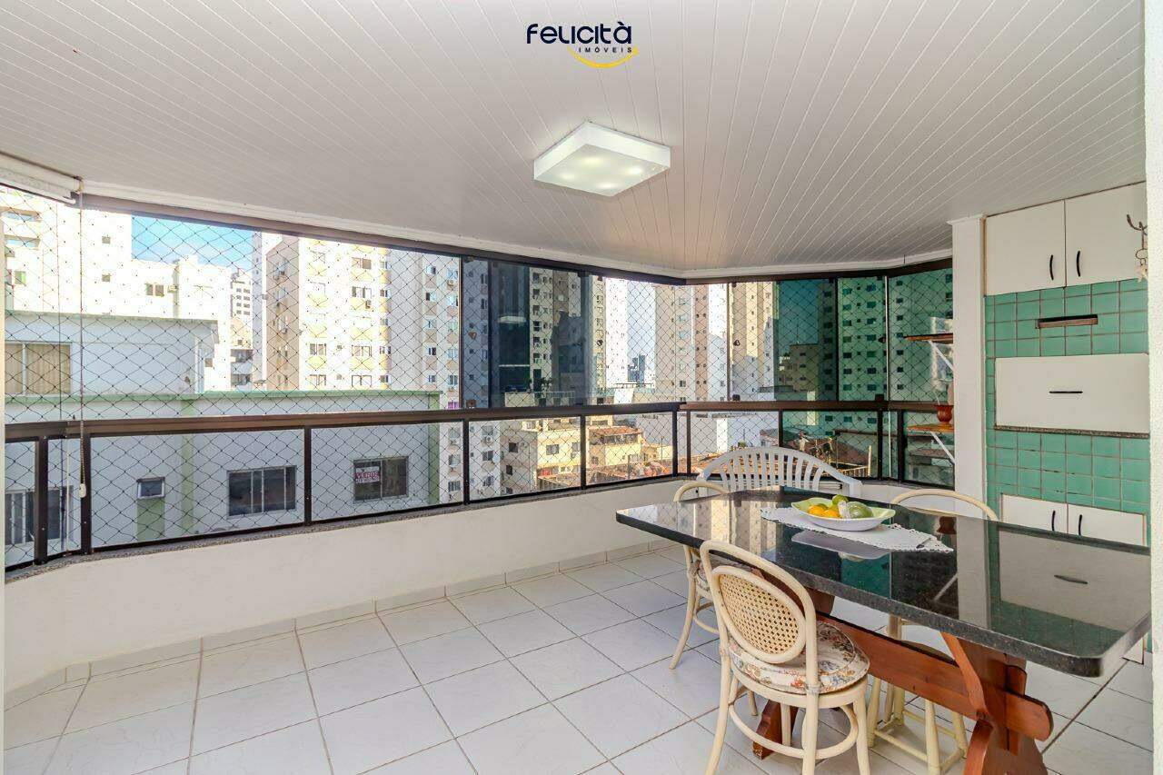 Apartamento de 3 quartos, 98m² no bairro Centro, em Balneário Camboriú | Eu Corretor