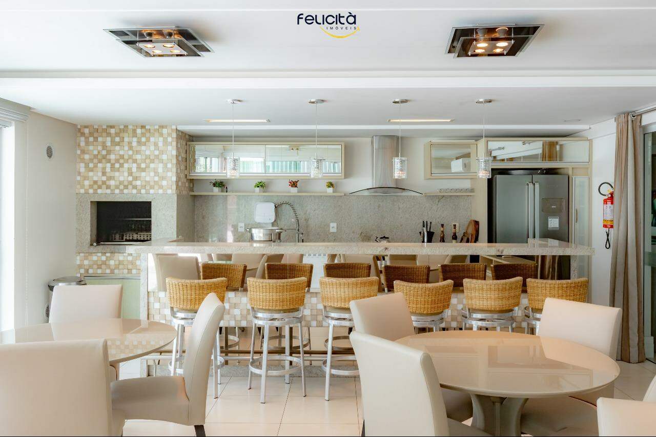 Apartamento de 3 quartos, 131m² no bairro Centro, em Balneário Camboriú | Eu Corretor