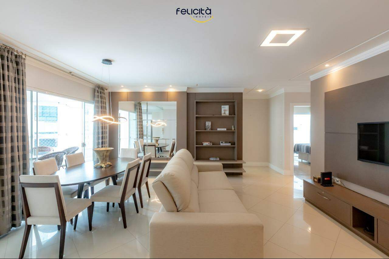 Apartamento de 3 quartos, 131m² no bairro Centro, em Balneário Camboriú | Eu Corretor