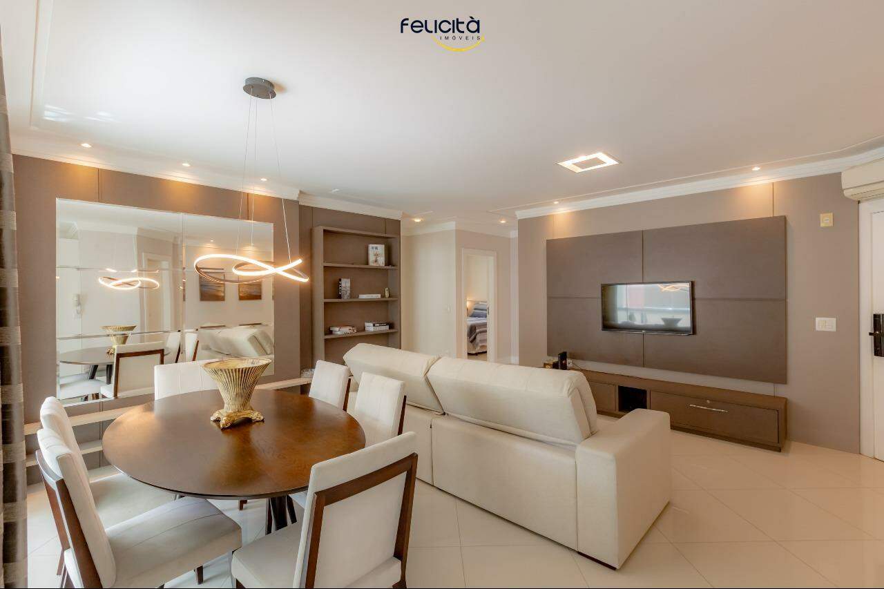 Apartamento de 3 quartos, 131m² no bairro Centro, em Balneário Camboriú | Eu Corretor