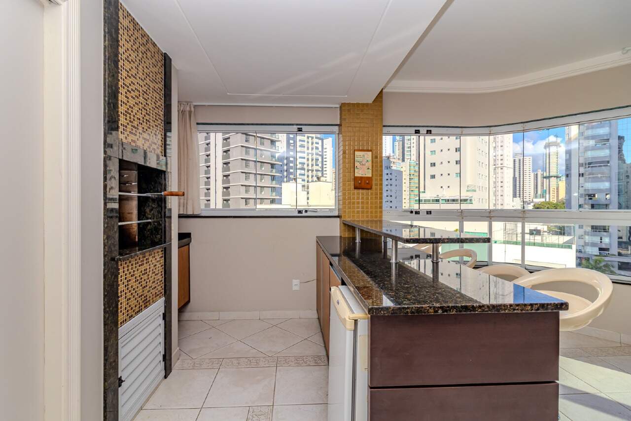 Apartamento de 3 quartos, 124m² no bairro Pioneiros, em Balneário Camboriú | Eu Corretor