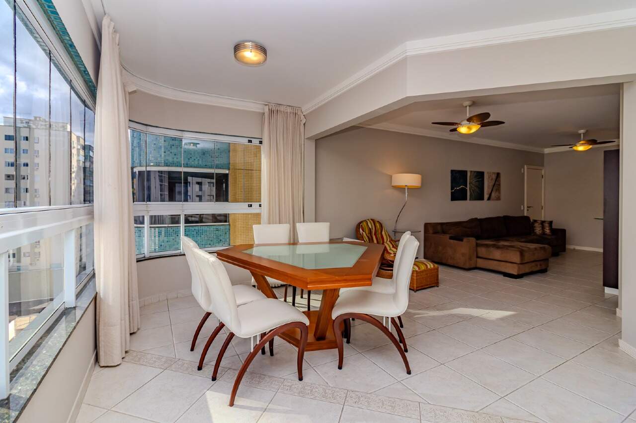 Apartamento de 3 quartos, 124m² no bairro Pioneiros, em Balneário Camboriú | Eu Corretor