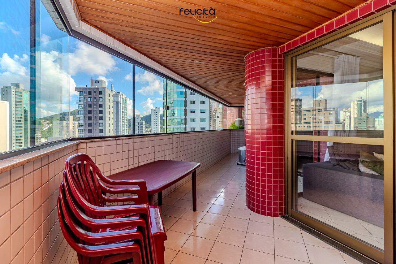Apartamento de 2 quartos, 100m² no bairro Centro, em Balneário Camboriú | Eu Corretor