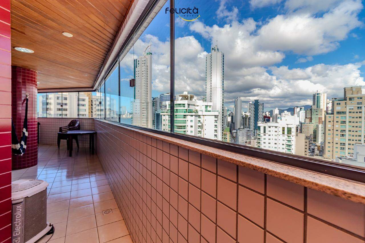 Apartamento de 2 quartos, 100m² no bairro Centro, em Balneário Camboriú | Eu Corretor