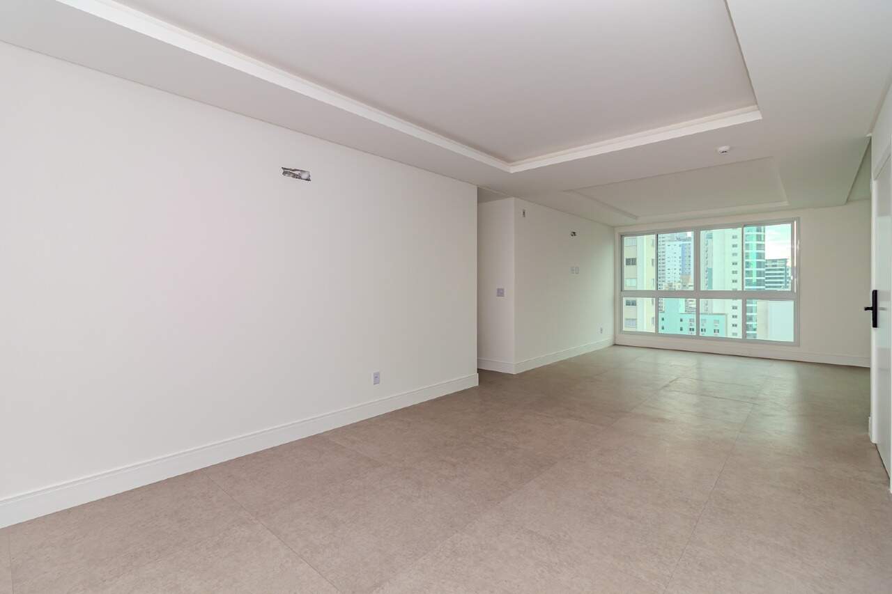 Apartamento de 4 quartos, 143m² no bairro Centro, em Balneário Camboriú | Eu Corretor