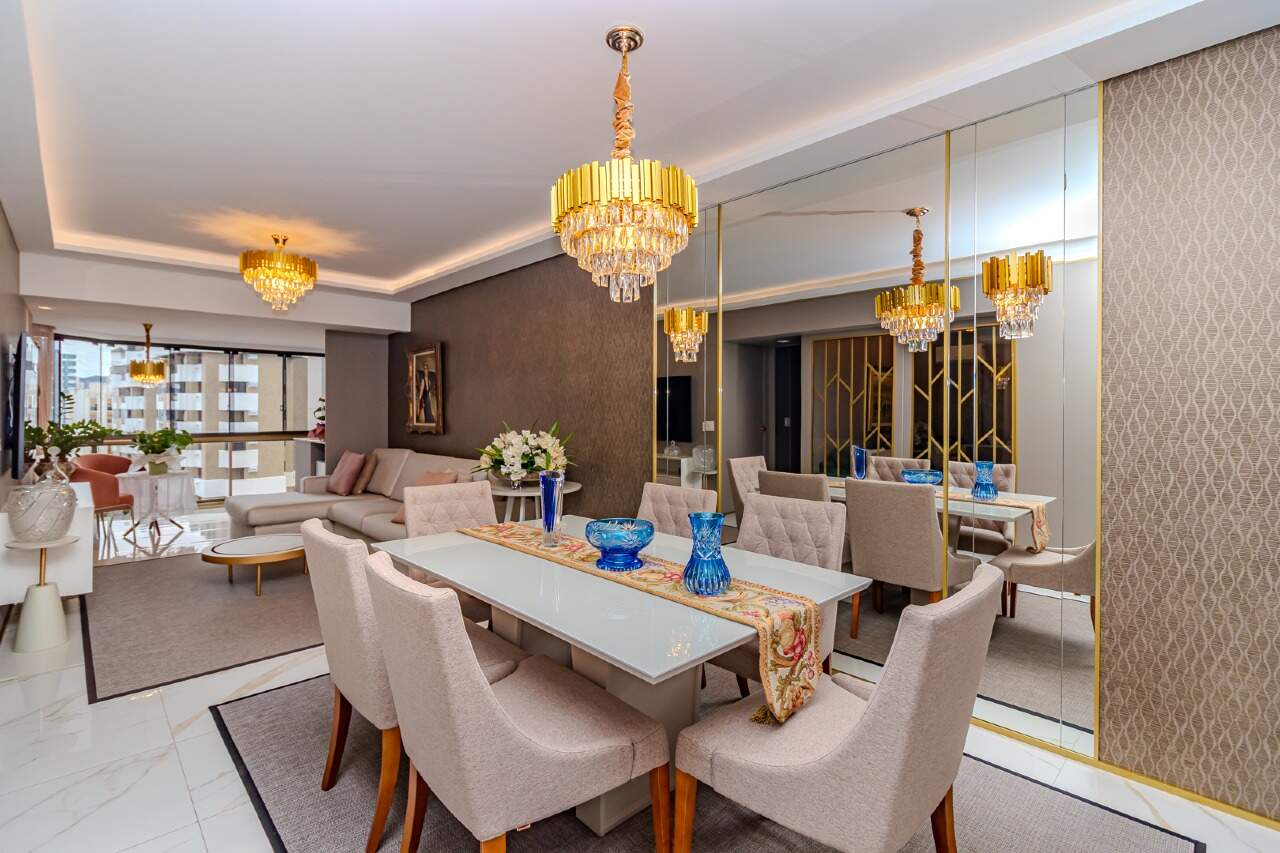 Apartamento de 2 quartos, 135m² no bairro Centro, em Balneário Camboriú | Eu Corretor