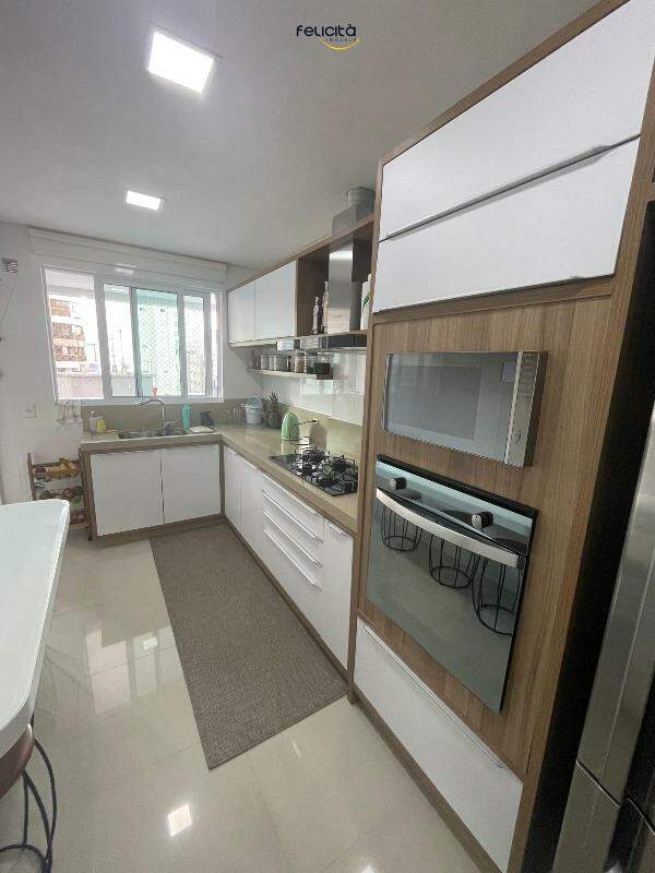 Apartamento de 3 quartos, 139m² no bairro Centro, em Balneário Camboriú | Eu Corretor