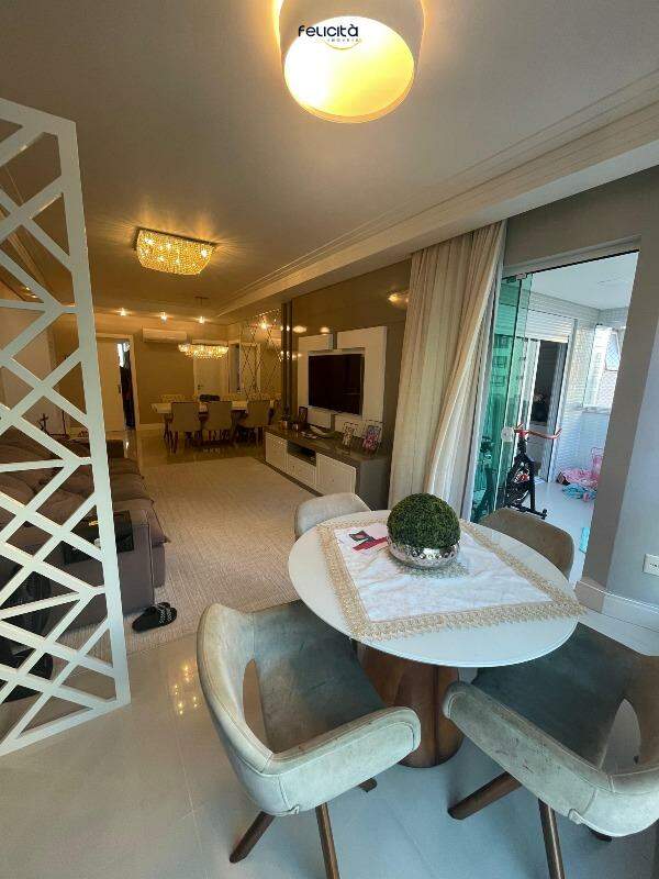 Apartamento de 139m² no bairro Centro, em Balneário Camboriú | Eu Corretor