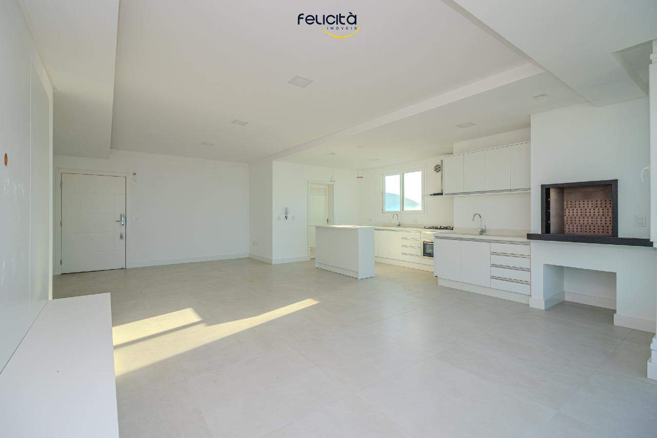 Apartamento de 3 quartos, 137m² no bairro Centro, em Balneário Camboriú | Eu Corretor