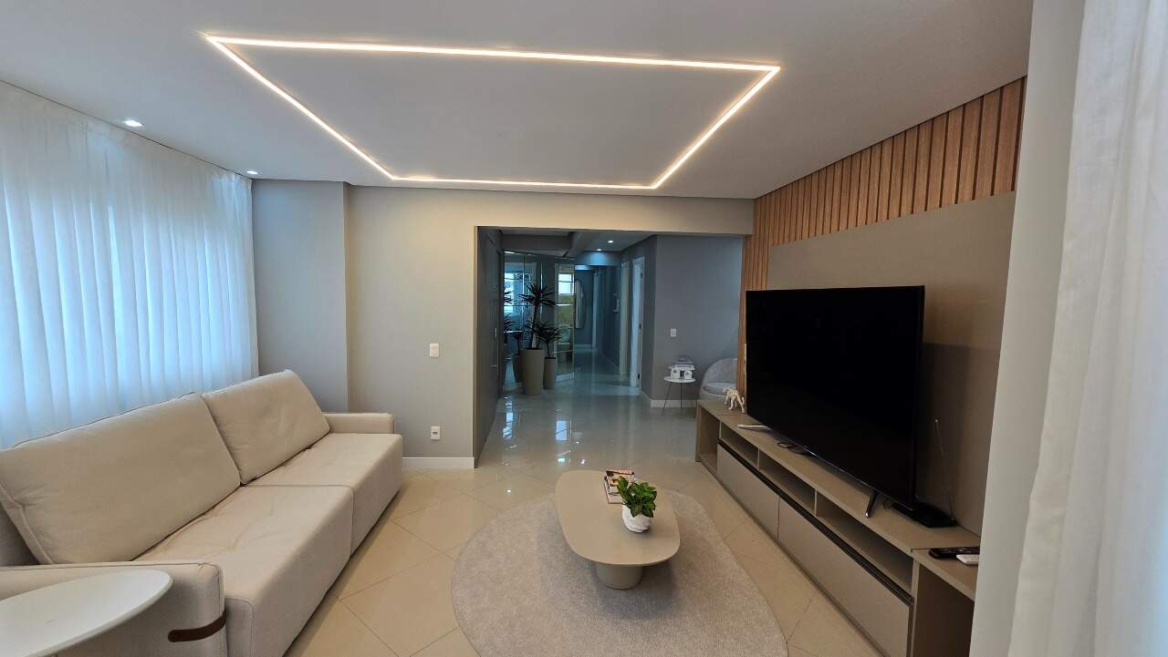 Apartamento de 3 quartos, 103m² no bairro Centro, em Balneário Camboriú | Eu Corretor