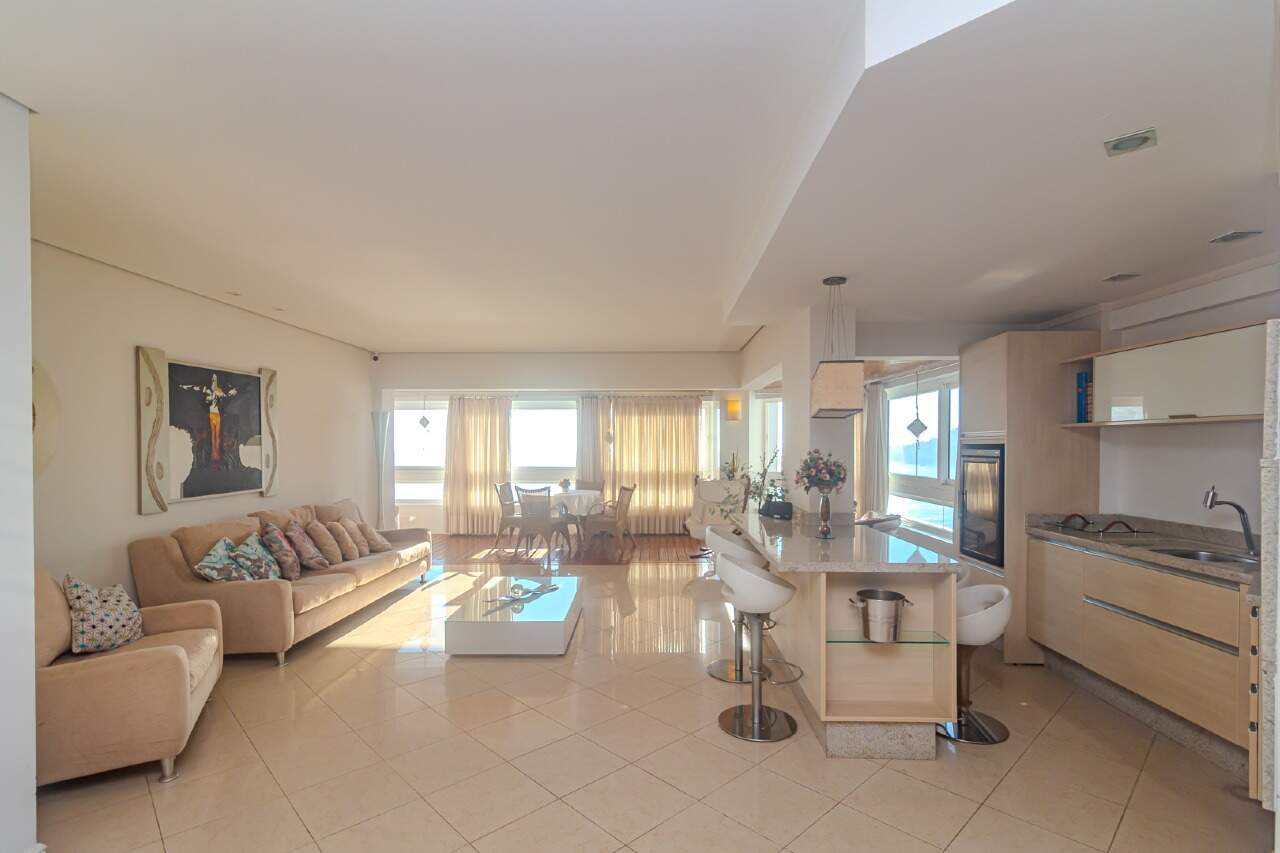 Apartamento de 4 quartos, 214m² no bairro Centro, em Balneário Camboriú | Eu Corretor