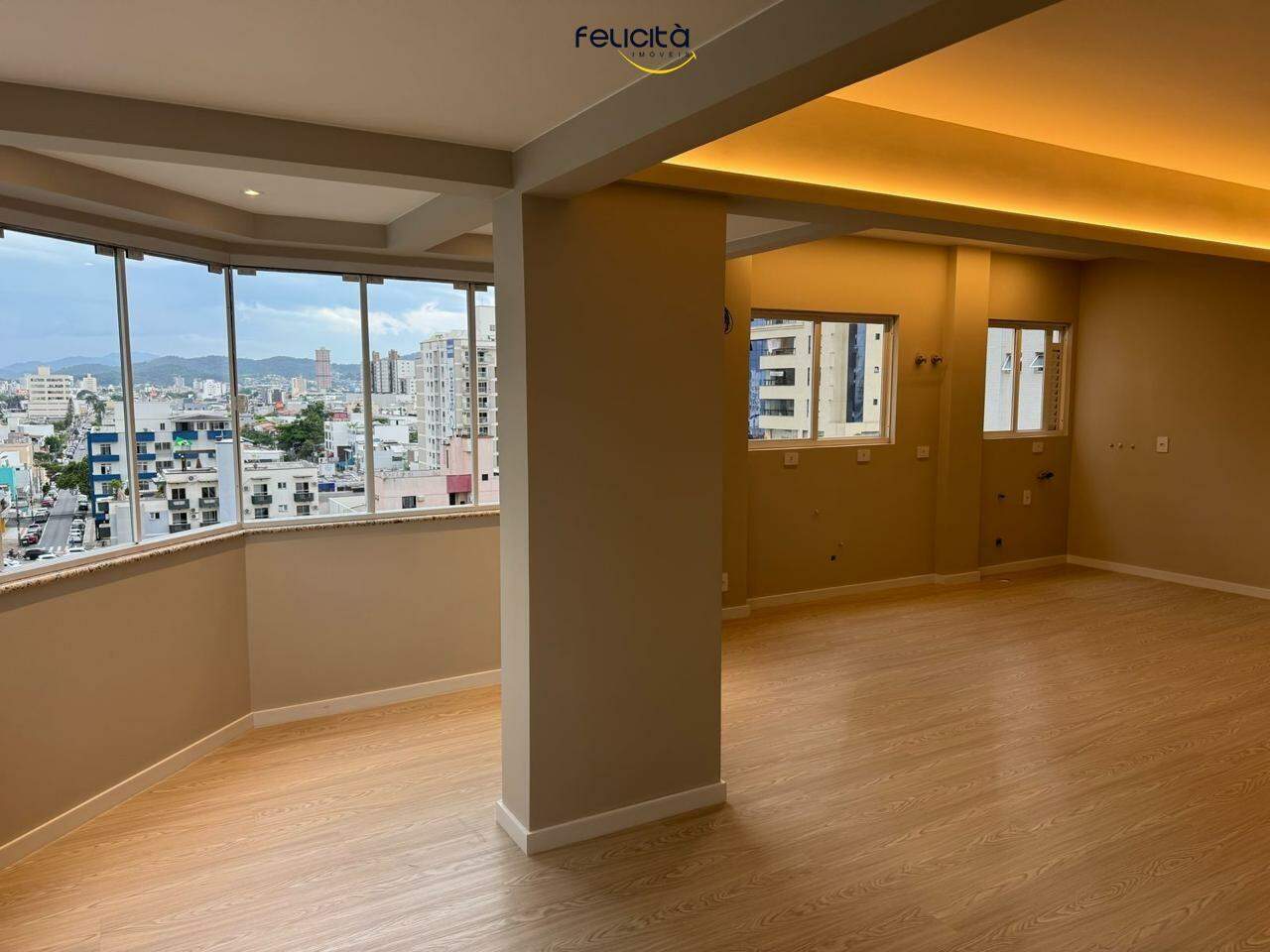 Apartamento de 1 quarto, 76m² no bairro Centro, em Balneário Camboriú | Eu Corretor