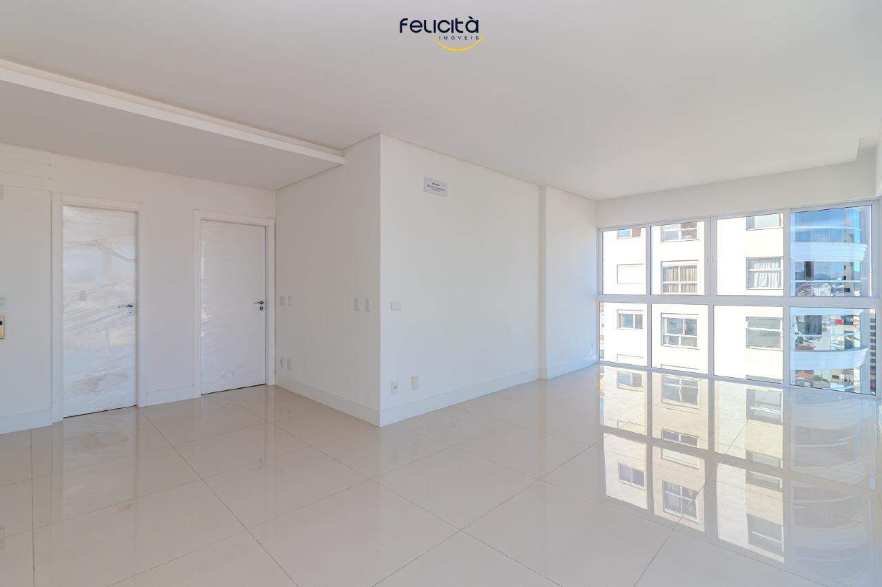 Apartamento de 3 quartos, 123m² no bairro Centro, em Balneário Camboriú | Eu Corretor