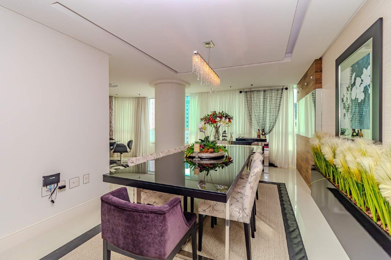 Apartamento de 4 quartos, 180m² no bairro Centro, em Balneário Camboriú | Eu Corretor