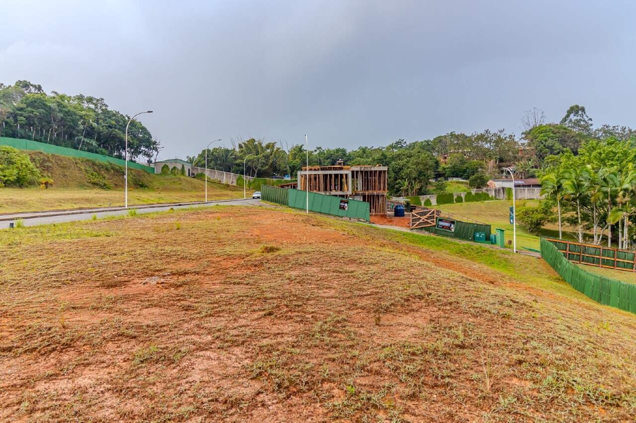 Terreno em Condomínio à venda no Rio do Meio: 