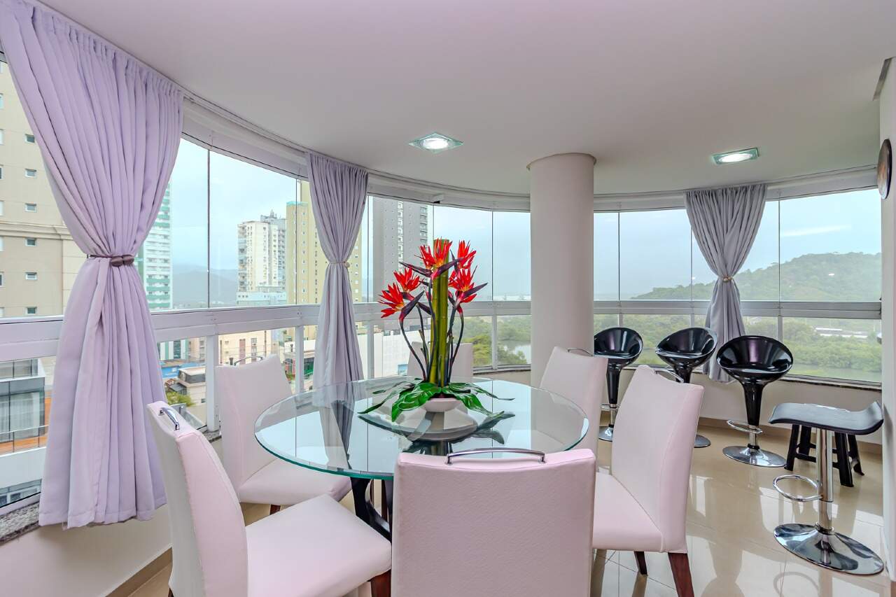 Apartamento de 3 quartos, 128m² no bairro Centro, em Balneário Camboriú | Eu Corretor
