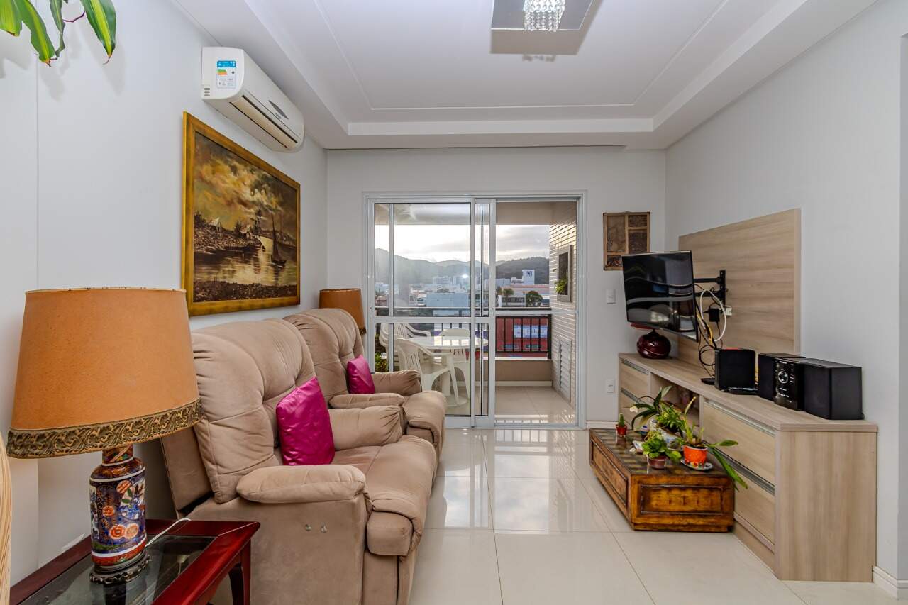 Apartamento de 2 quartos, 69m² no bairro Centro, em Balneário Camboriú | Eu Corretor