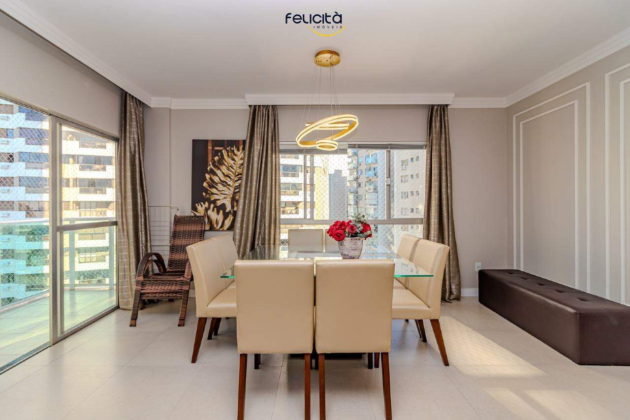 Apartamento de 3 quartos, 140m² no bairro Centro, em Balneário Camboriú | Eu Corretor
