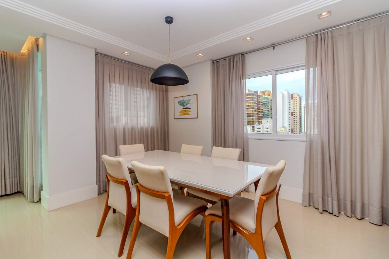 Apartamento de 3 quartos, 136m² no bairro Centro, em Balneário Camboriú | Eu Corretor