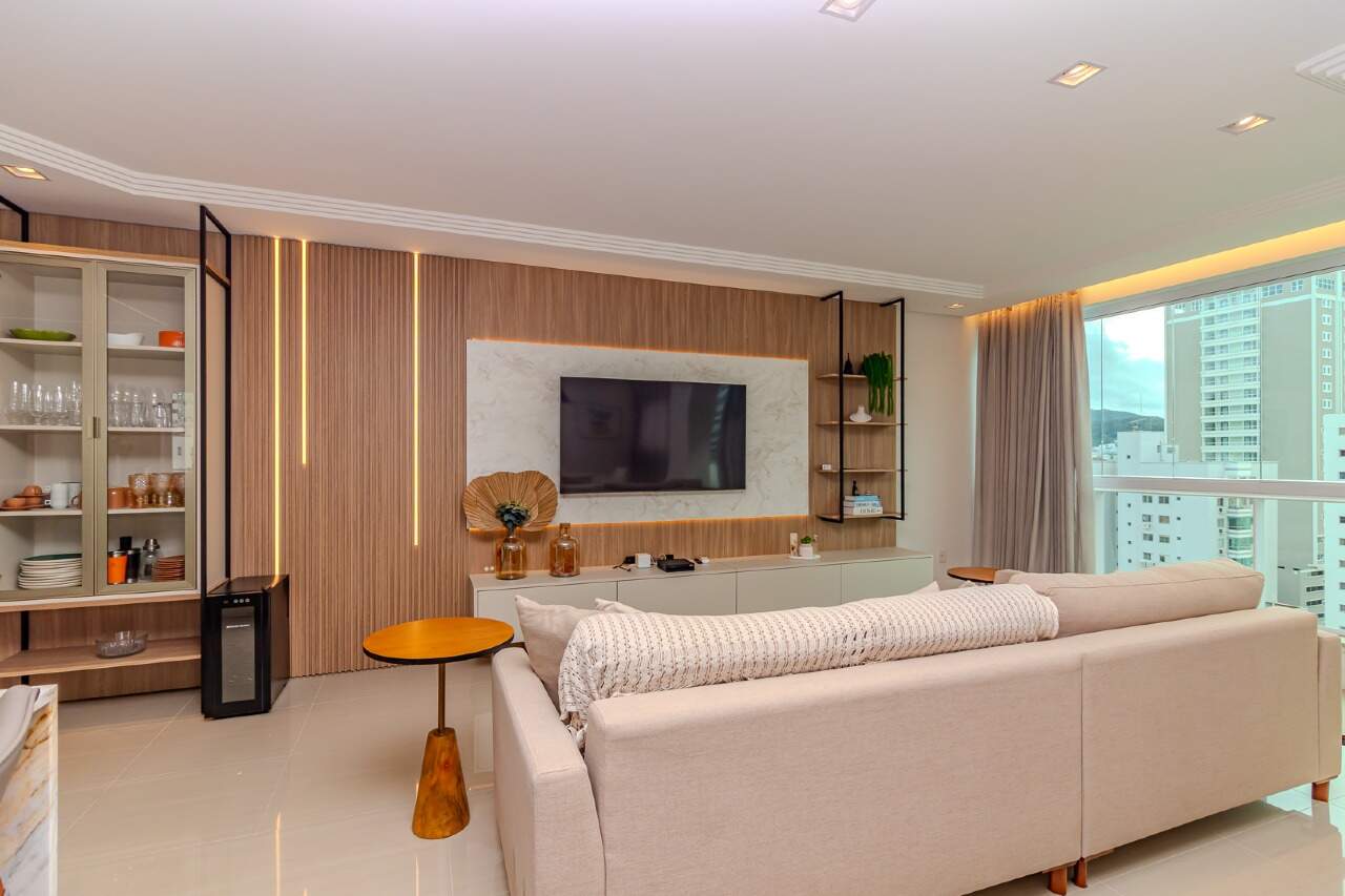 Apartamento de 3 quartos, 136m² no bairro Centro, em Balneário Camboriú | Eu Corretor