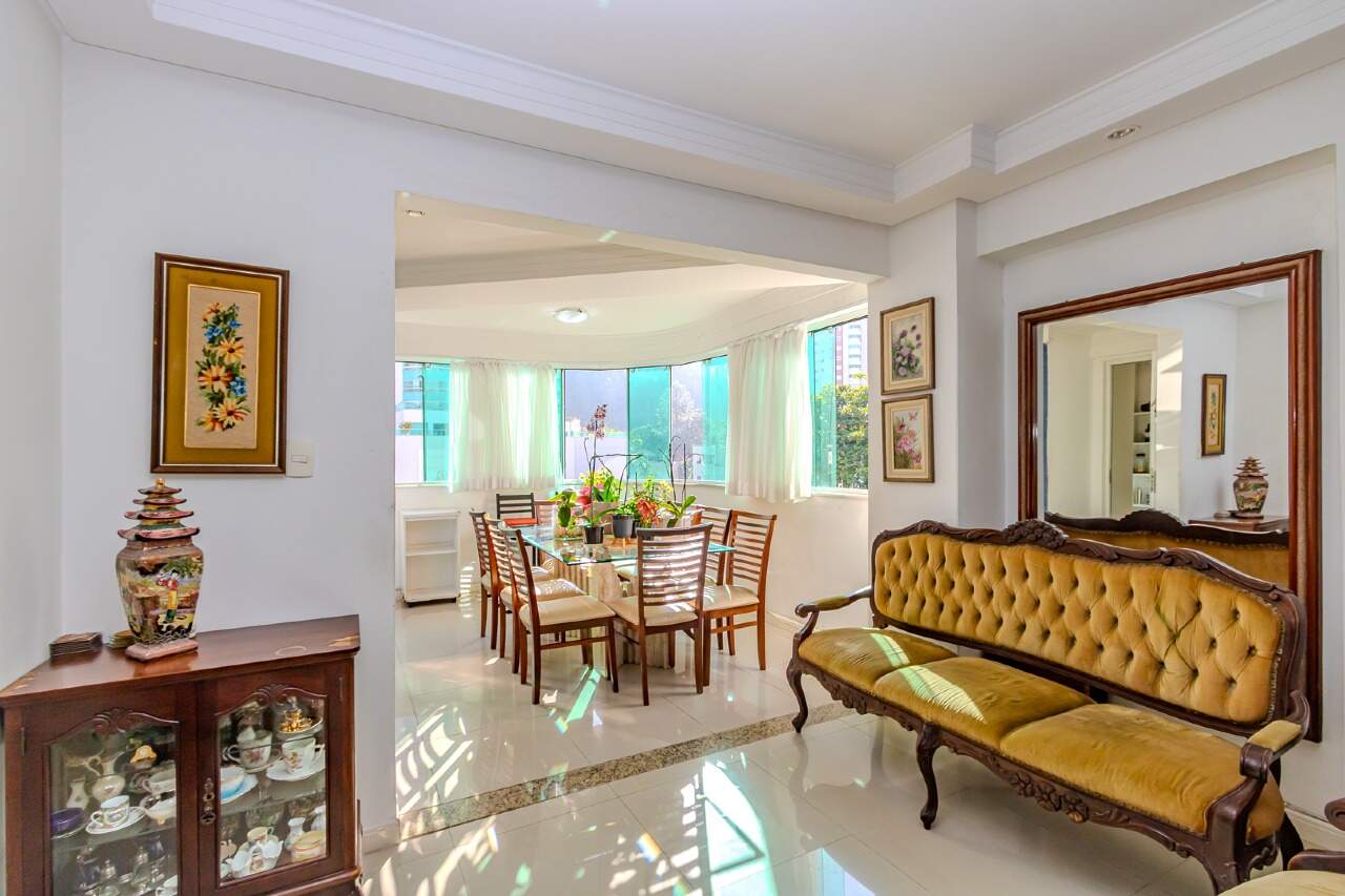 Apartamento de 2 quartos, 98m² no bairro Pioneiros, em Balneário Camboriú | Eu Corretor