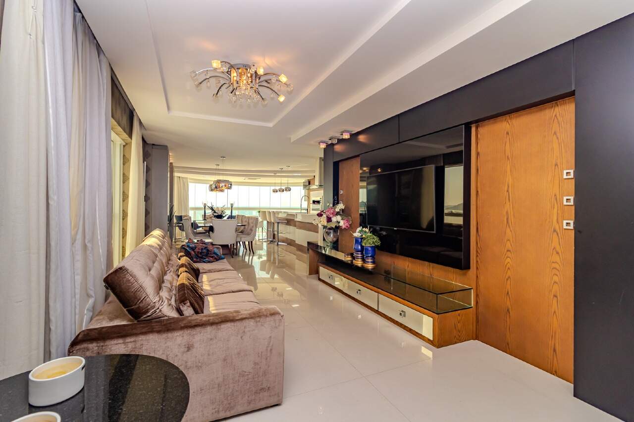 Apartamento de 4 quartos, 177m² no bairro Centro, em Balneário Camboriú | Eu Corretor