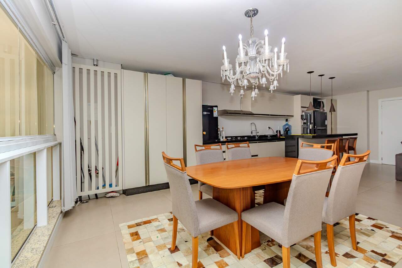 Apartamento de 2 quartos, 93m² no bairro Cabeçudas, em Itajaí | Eu Corretor