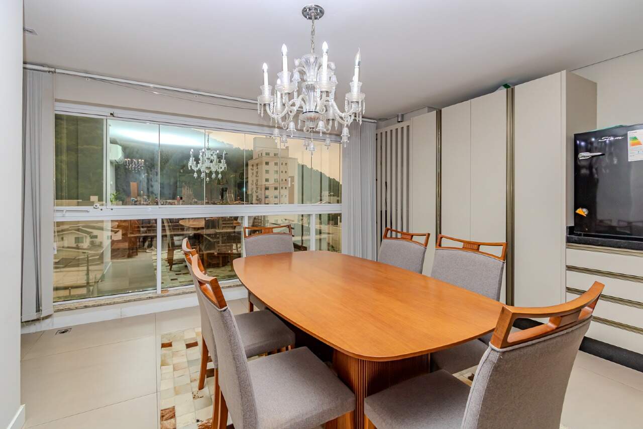 Apartamento de 2 quartos, 93m² no bairro Cabeçudas, em Itajaí | Eu Corretor
