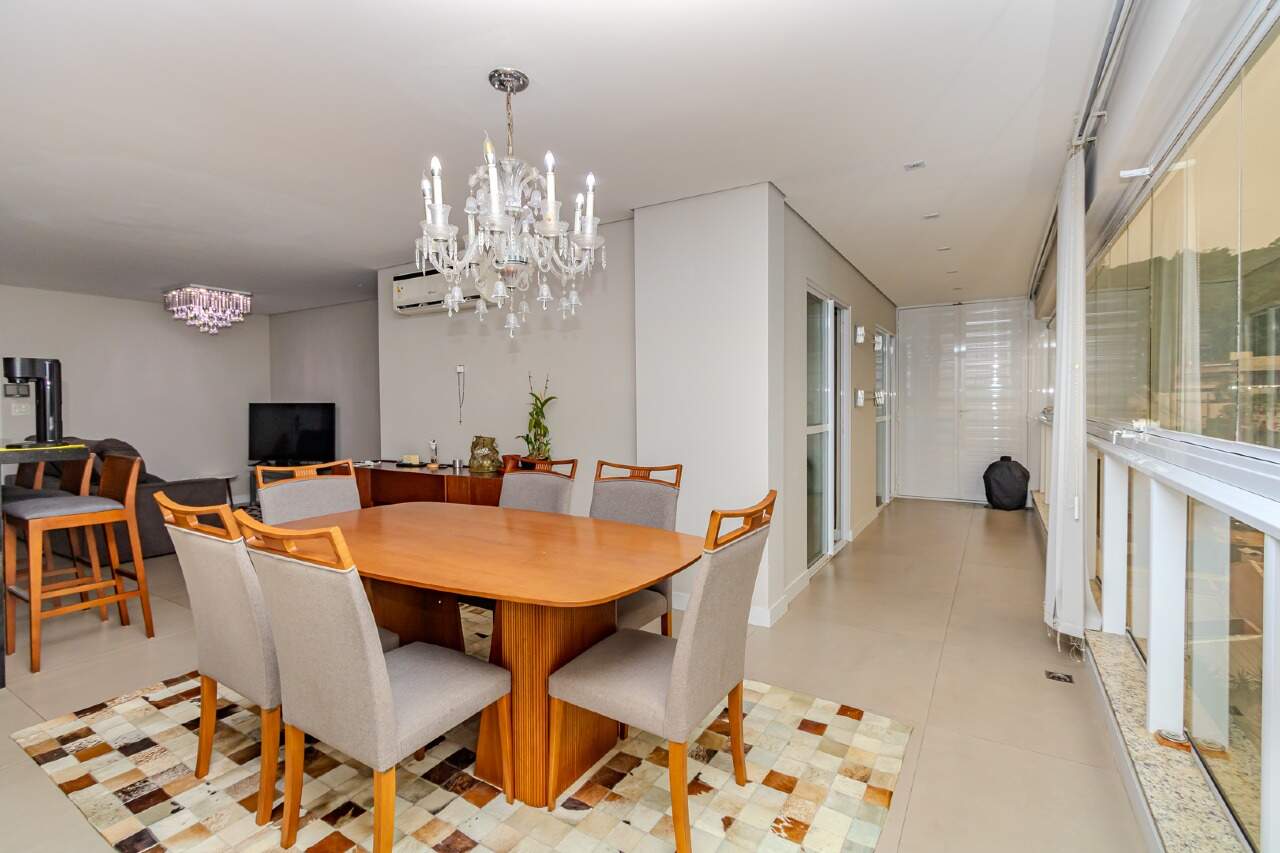 Apartamento de 2 quartos, 93m² no bairro Cabeçudas, em Itajaí | Eu Corretor