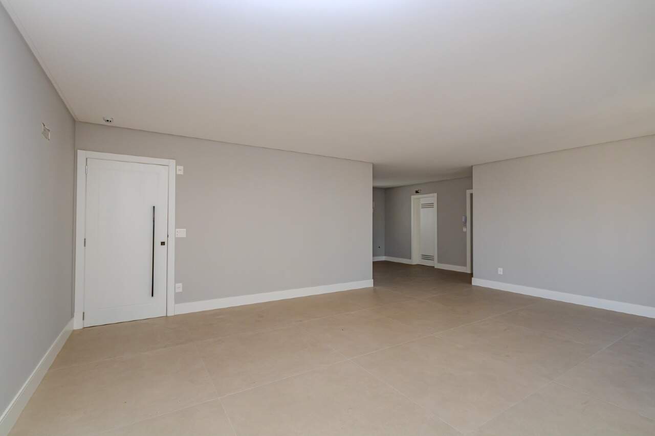 Apartamento de 4 quartos, 143m² no bairro Centro, em Balneário Camboriú | Eu Corretor
