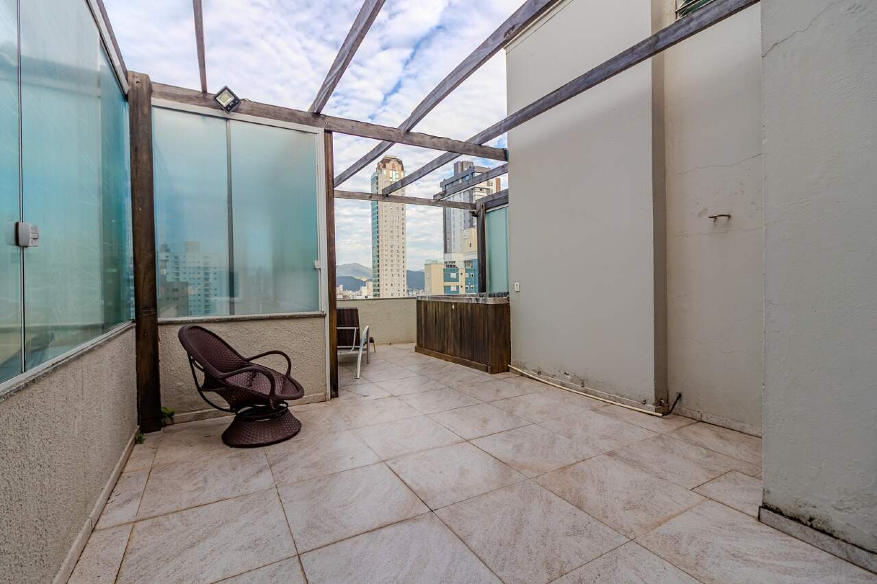 Cobertura de 7 quartos, 360m² no bairro Centro, em Balneário Camboriú | Eu Corretor