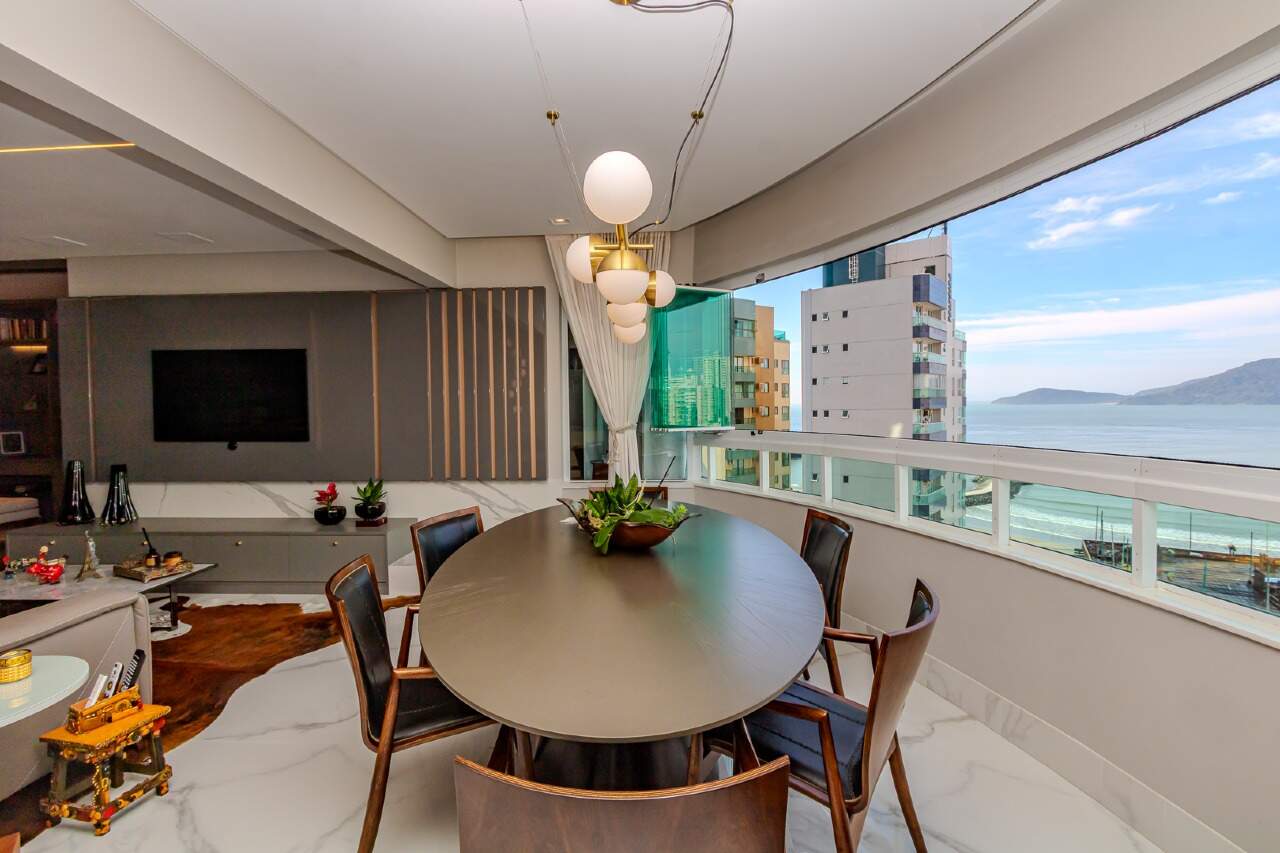 Apartamento de 3 quartos, 143m² no bairro Centro, em Balneário Camboriú | Eu Corretor