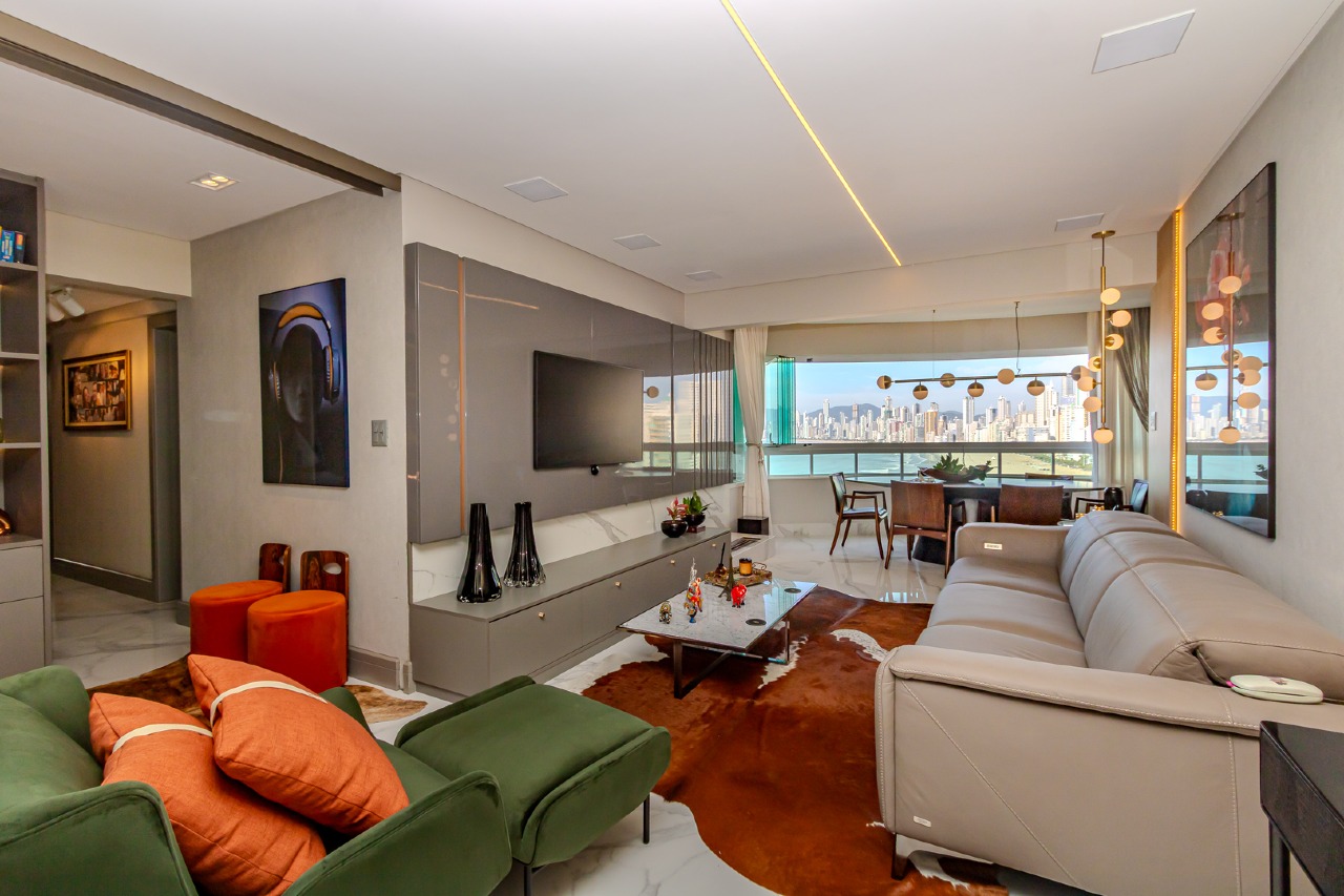 Apartamento de 3 quartos, 143m² no bairro Centro, em Balneário Camboriú | Eu Corretor
