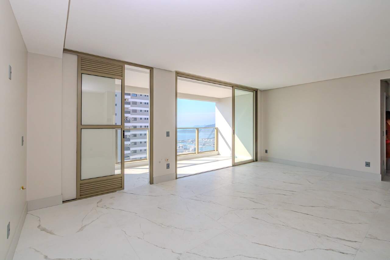 Apartamento de 3 quartos, 134m² no bairro Centro, em Itajaí | Eu Corretor