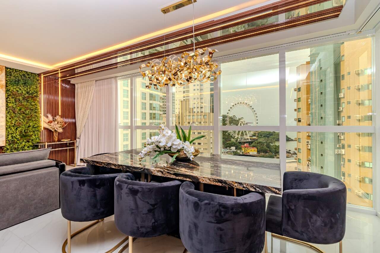 Apartamento de 4 quartos, 150m² no bairro Pioneiros, em Balneário Camboriú | Eu Corretor