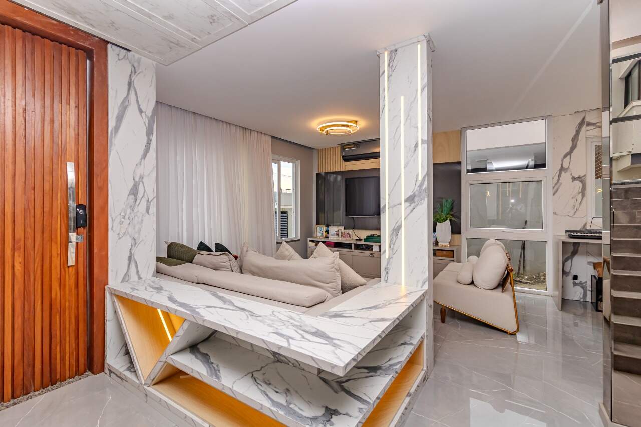 Casa de Condomínio de 3 quartos, 620m² no bairro Santa Regina, em Camboriú | Eu Corretor