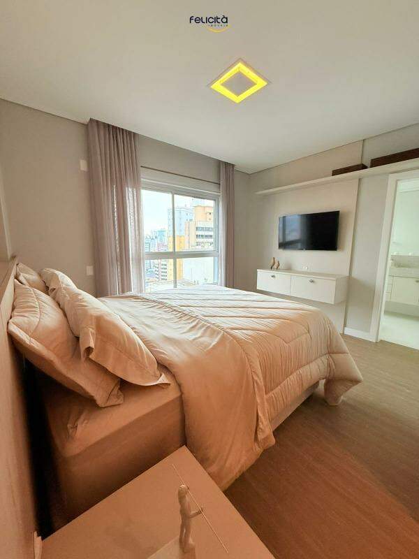 Apartamento de 4 quartos, 144m² no bairro Centro, em Balneário Camboriú | Eu Corretor