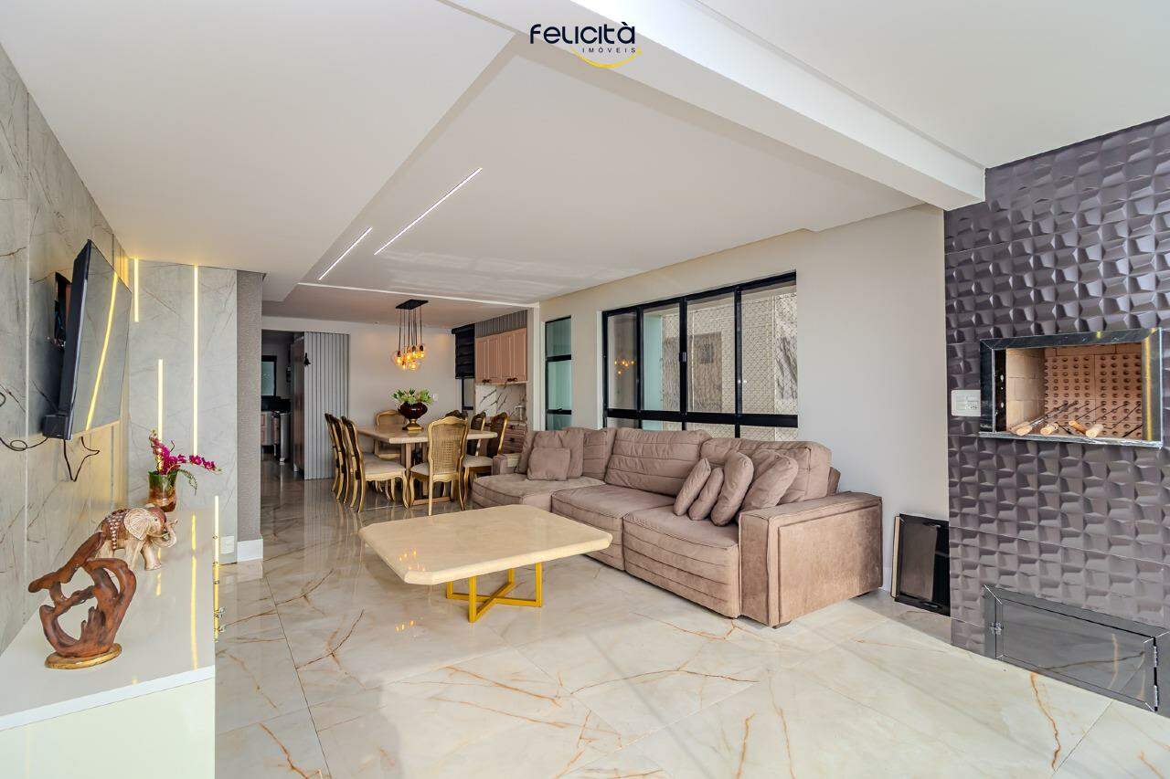 Apartamento de 3 quartos, 170m² no bairro Centro, em Balneário Camboriú | Eu Corretor
