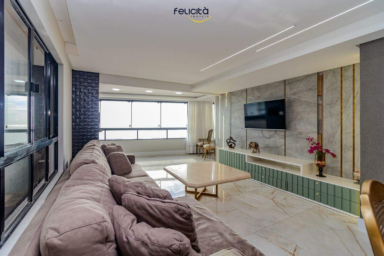 Apartamento de 3 quartos, 170m² no bairro Centro, em Balneário Camboriú | Eu Corretor